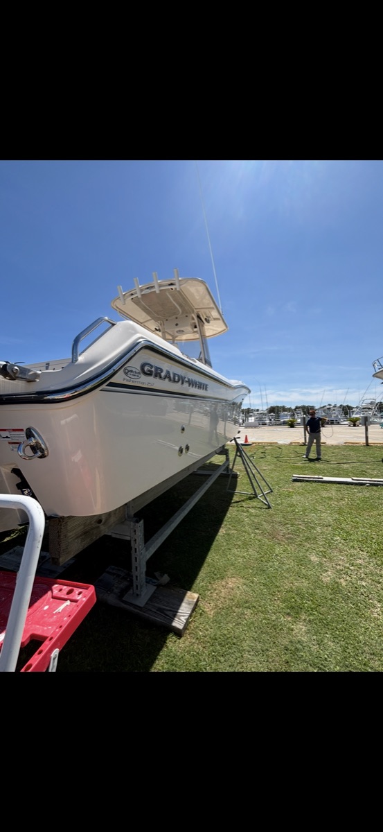 Boat detailing in Nags Head